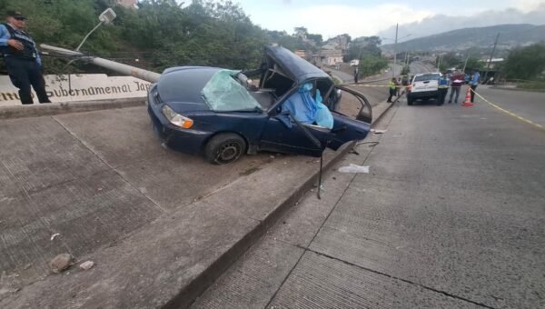 Accidente vial cobra la vida de una mujer y enciende las alarmas sobre la seguridad en Tegucigalpa