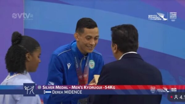 Dereck Midence da a Honduras su primer podio en Santo Domingo 2026