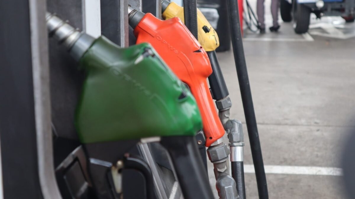 Combustibles suben por quinta semana seguida en Honduras