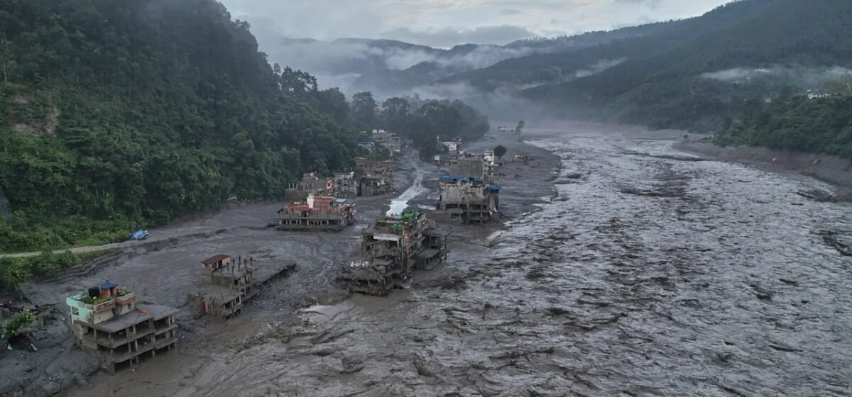 Riada en Nepal: 804 muertos y más de 3.000 desaparecidos